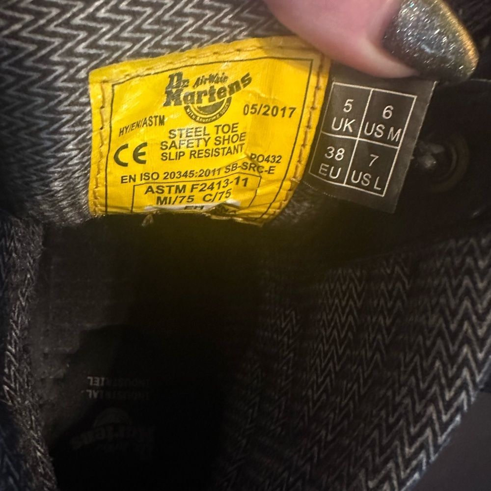 Dr. Martens steel toe boots - Picture 5 of 6